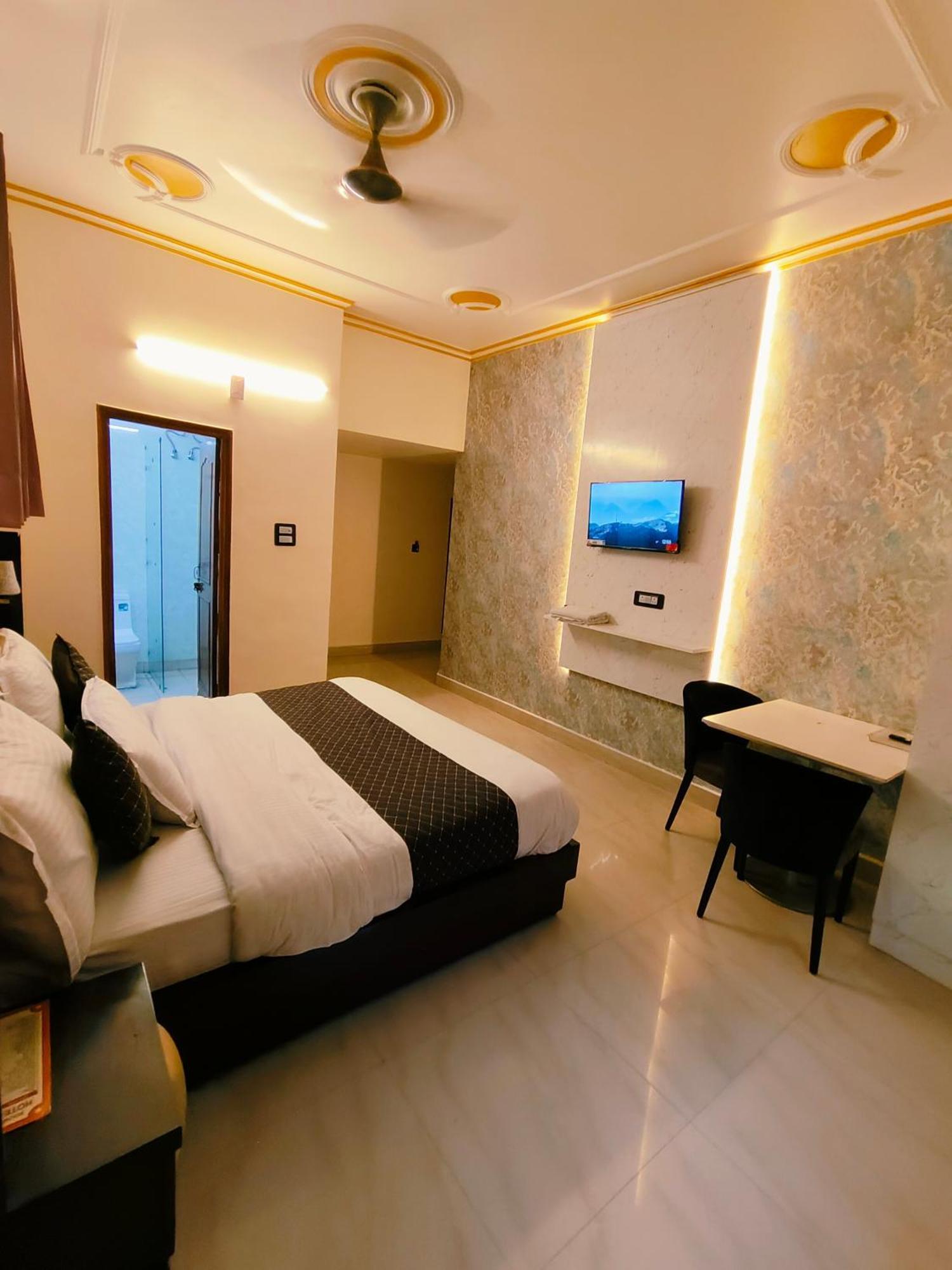 Hotel New Imperial Ghaziabad Exterior foto